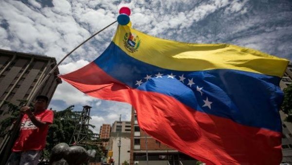 Πολεμος και “Επικοινωνια”: Τι πραγματικα συμβαινει στη Βενεζουελα