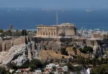 Στο σφυρί βγάζουν και τον Παρθενώνα