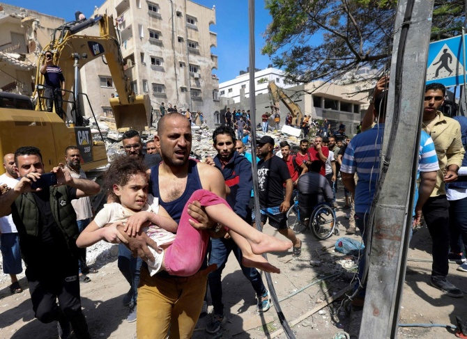Το Ισραήλ προειδοποιεί ότι θα βομβαρδίσει τα σχολεία