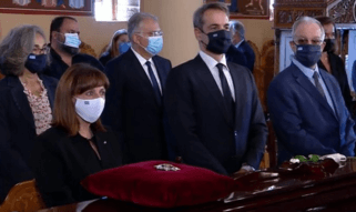 Κηδεία Μίκη Θεοδωράκη: Μεταξύ της πολιτικής ηγεσίας και ο Βαγγέλης Μαρινάκης;