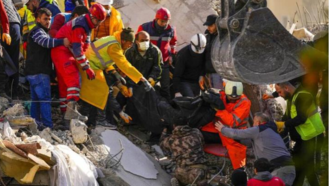 Δεν θα μεταβεί τελικά ομάδα διάσωσης στην Τουρκία