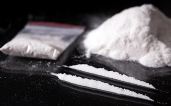Διοικητής τμήματος Δίωξης Ναρκωτικών εμπλέκεται σε διακίνηση κοκαΐνης – Αντί σχολίου