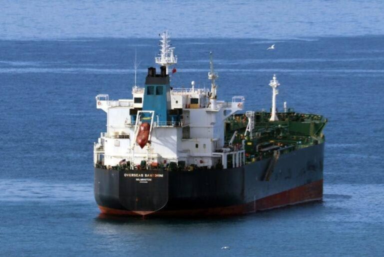 Επείγον κάλεσμα της Πανελλήνιας Ένωσης Ναυτών για τα πλοία με καύσιμα προς το Ισραήλ
