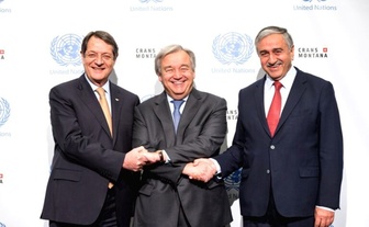 Φαντάσματα και δράκοι στο Κραν Μοντανά. Διχάζει (και) η «Ιθάκη» του Τσίπρα