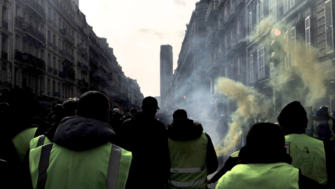 Τα βήματα του κόσμου: Ντοκιμαντέρ για τα Κίτρινα Γιλέκα στην Ταινιοθήκη της Ελλάδος