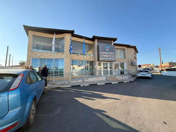 Κλιμακώνονται οι αντιδράσεις για τις νέες κεραίες της Βάσης στο Ακρωτήρι– «Επιδιώκουν στρατιωτικοποίηση ολόκληρης της περιοχής», λέει ο δήμαρχος Κουρίου